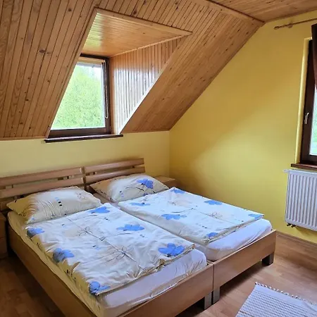 U Paliho * Nová Lesná
