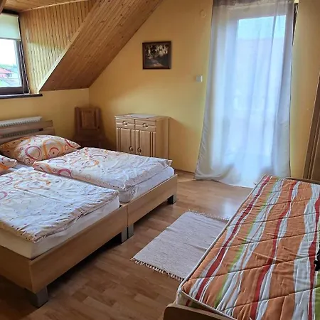 U Paliho * Nová Lesná